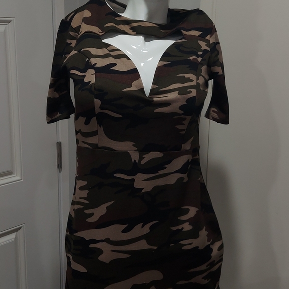  OLIVE CAMOUFLAGE DRESS - Picture 5 of 10